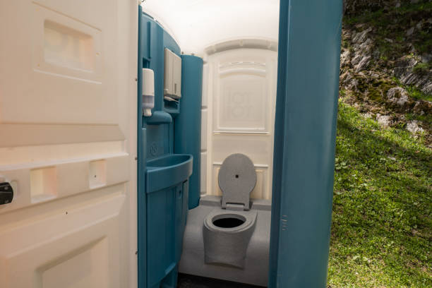 Portable Toilet Options We Offer in Denison, IA
